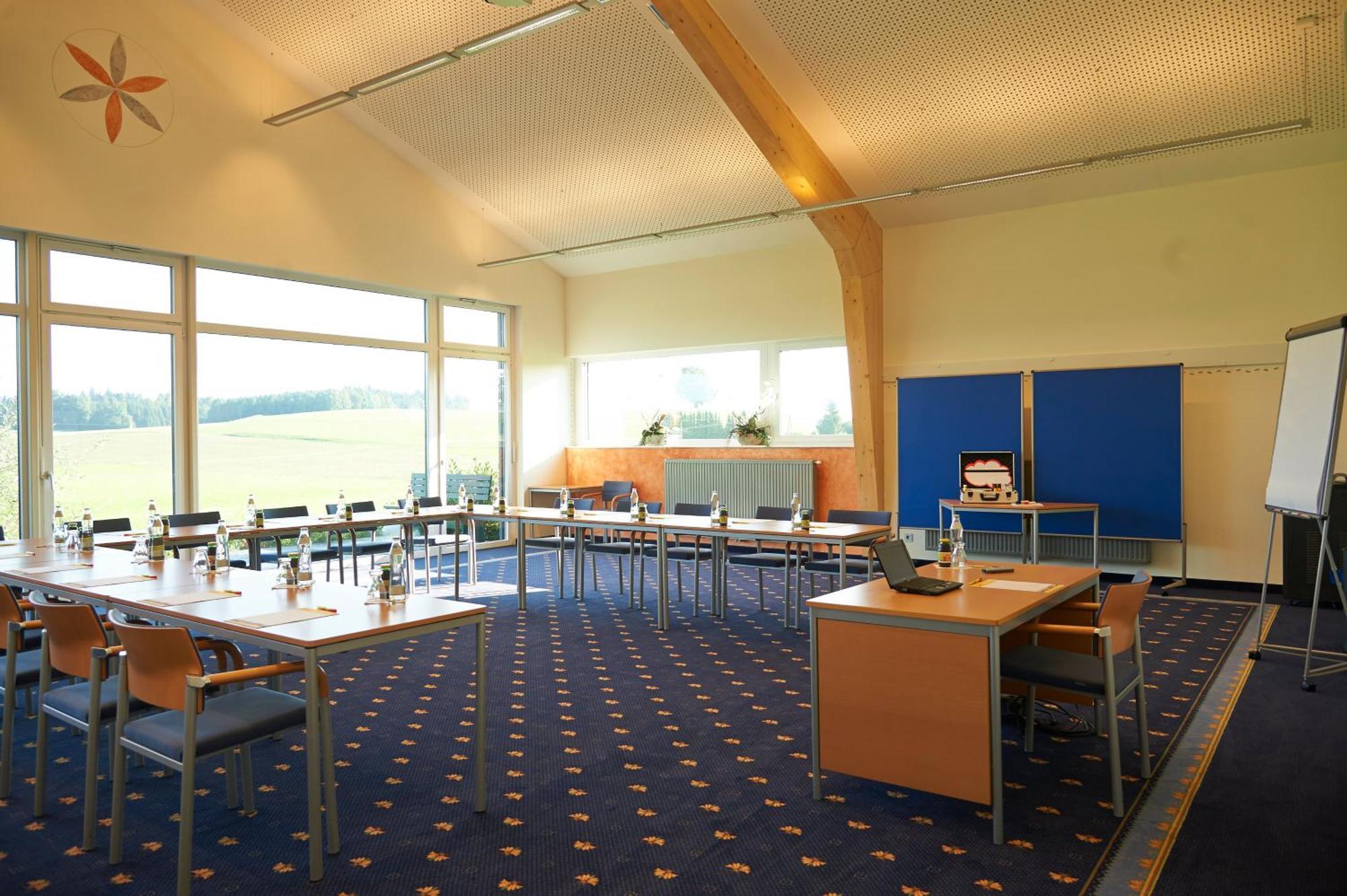 Gastagwirt Hotel Eugendorf Bagian luar foto